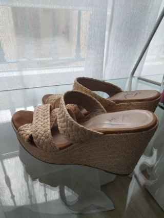Cuñas esparto beige, muy elegantes