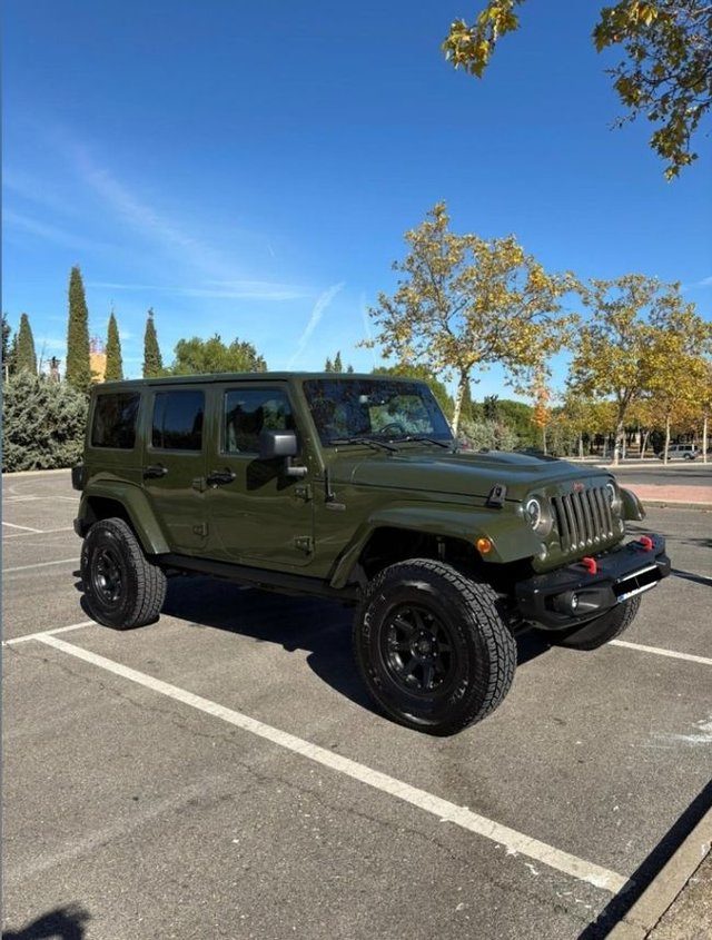 Jeep Wrangler Unlimited Sahara, 75.º aniversario