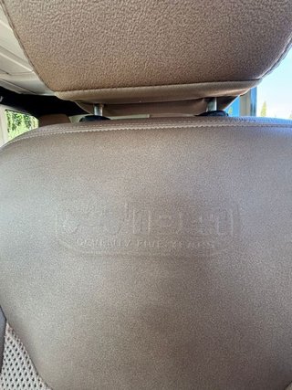 Jeep Wrangler Unlimited Sahara, 75.º aniversario