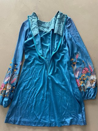 Vestito mini vintage turchese con ricami