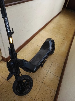 Patinete Eléctrico Segway ZT3 Pro