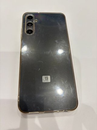 Samsung A05 128GB con funda y cargador