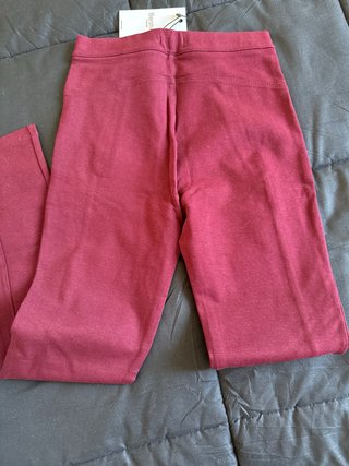 Leggings Bershka color vino nuevos