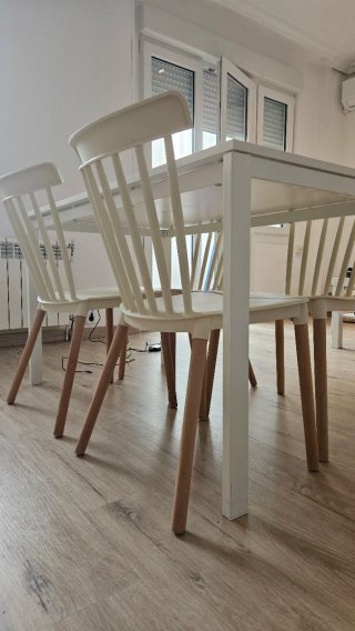 Mesa Melltorp + 4 Sillas Leka