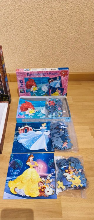 Puzzle Mummies 300 piezas y Disney 49 piezas