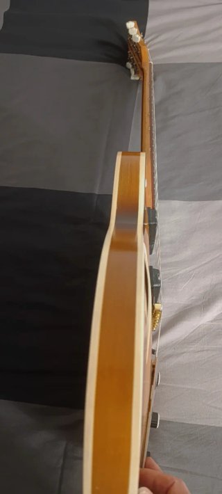 Guitarra Eléctrica Defil Malwa