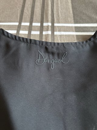 Blusa Desigual Flores y Mariposas