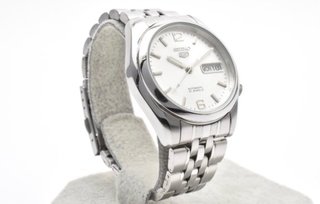 Reloj Seiko 5 7S26-01V Automático Plata
