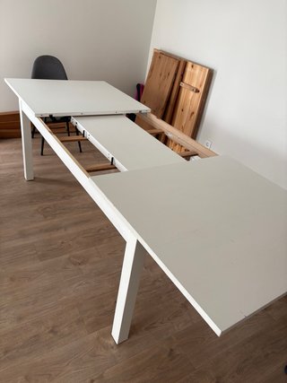 Mesa extensible IKEA Bjursta blanca