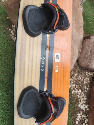 Tabla Kitesurf Brunotti Onyx 136