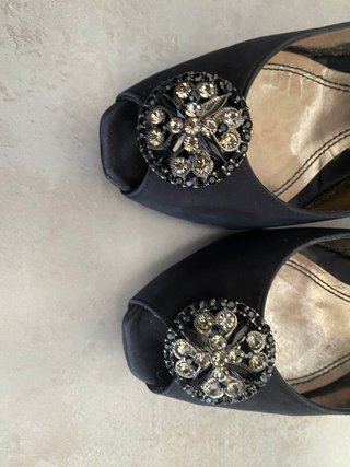 Zapatos de fiesta Luxaf negros con pedrería