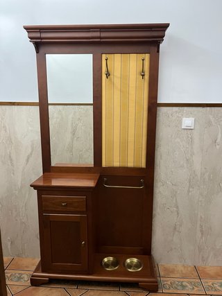 Mueble recibidor madera con espejo