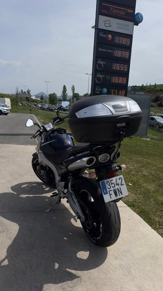 Suzuki GSR600 2008 Azul/Plata