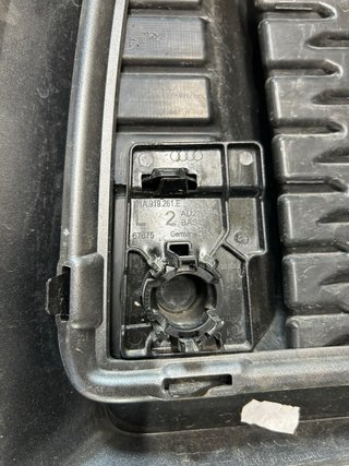 Moldura Paragolpes Audi Q2 Izquierda