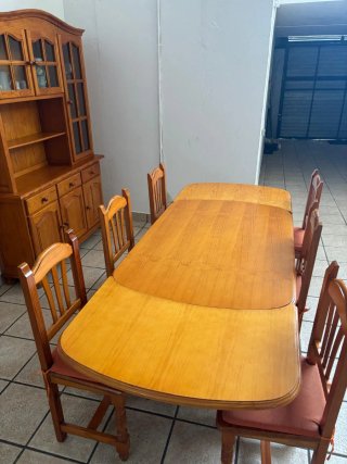 Mueble comedor rústico madera y cristal