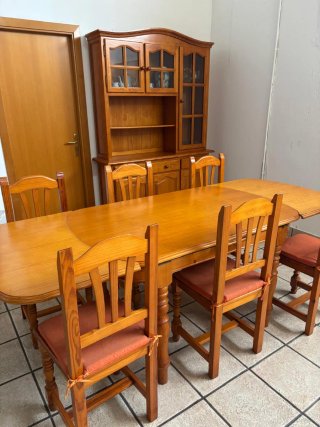 Mueble comedor rústico madera y cristal