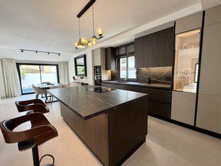 Chalet en alquiler en Nueva Andalucía centro en Marbella