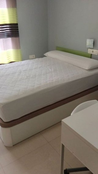 Piso en alquiler en Camino de Ronda - Rosaleda en Granada