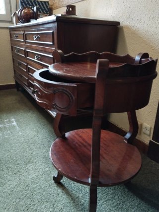 Mesita de madera para restaurar