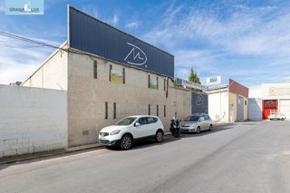 Nave industrial en venta en Cármenes - Ríos en Atarfe