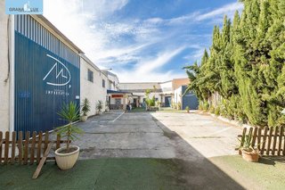 Nave industrial en venta en Cármenes - Ríos en Atarfe