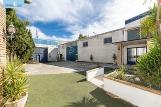 Nave industrial en venta en Cármenes - Ríos en Atarfe