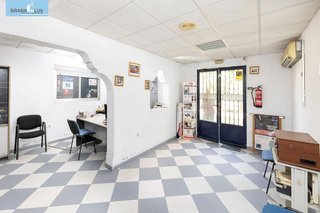 Nave industrial en venta en Cármenes - Ríos en Atarfe