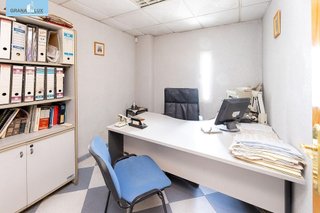 Nave industrial en venta en Cármenes - Ríos en Atarfe