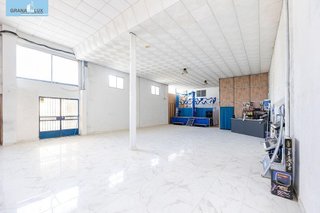 Nave industrial en venta en Cármenes - Ríos en Atarfe
