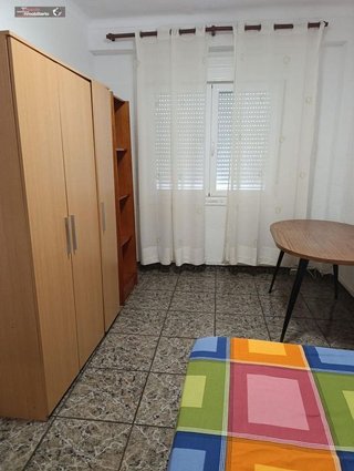 Piso en alquiler en Ciudad Jardín - Tagarete - El Zapillo en Almería