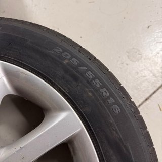 Juego 4 Llantas BMW 16 pulgadas con neumatico