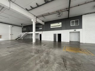 Nave industrial en alquiler en Llinars del Valles