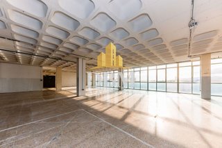 Local comercial en venta en Centre en Hospitalet de Llobregat, L´