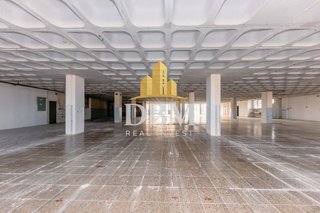 Local comercial en venta en Centre en Hospitalet de Llobregat, L´
