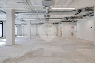 Oficina en alquiler en La Dreta de l'Eixample en Barcelona