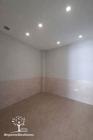 Local comercial en alquiler en Palma del Río