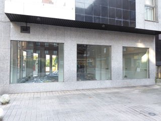 Local comercial en venta en La Magdalena - Versalles en Avilés