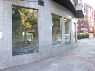 Local comercial en venta en La Magdalena - Versalles en Avilés