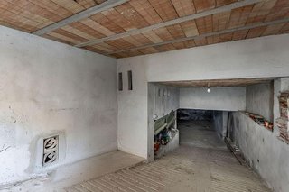 Local comercial en venta en Baza