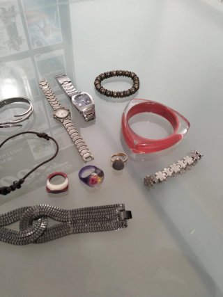 Lote vintage: pulseras, relojes y anillos