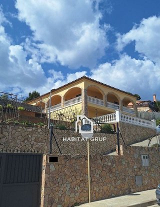Chalet en venta en Urbanitzacions en Lloret de Mar