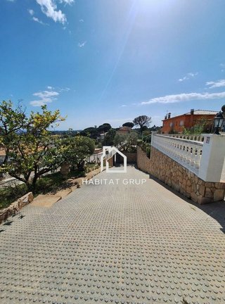 Chalet en venta en Urbanitzacions en Lloret de Mar