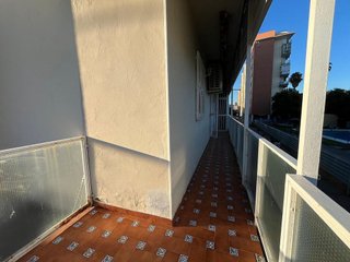 Piso en alquiler en El Juncal - Av. de la Paz en Sevilla