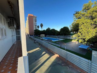 Piso en alquiler en El Juncal - Av. de la Paz en Sevilla