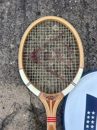 Raqueta Dunlop Maxply con funda