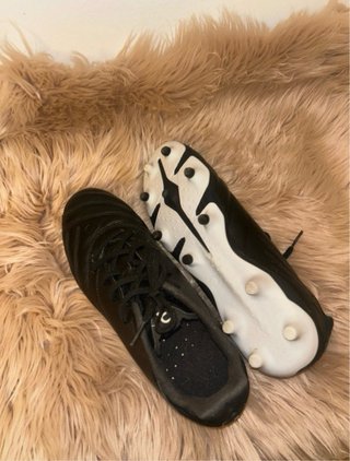 Scarpe calcio/calcetto nere - Kipsta