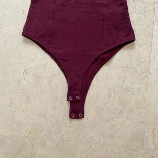 Body escote barco granate Bershka