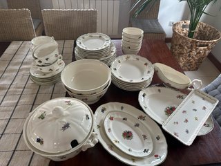 Servizio completo San Claudio 70 pezzi