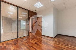 Local comercial en alquiler en Ensanche - Diputación en Alicante