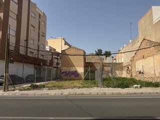 Terreno en venta en Los Barreros en Cartagena